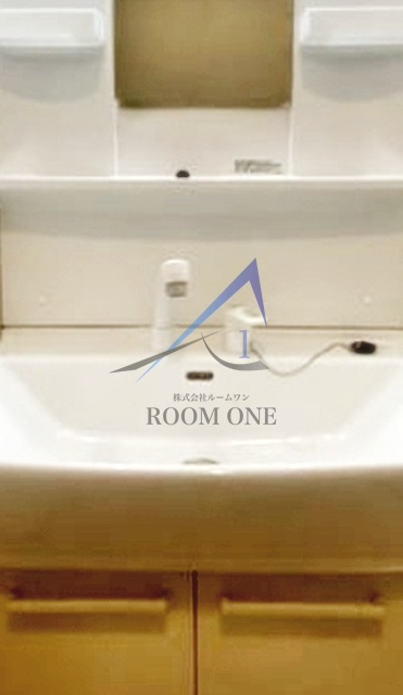 ジョワイユ用賀の洗面所|独立洗面台です。