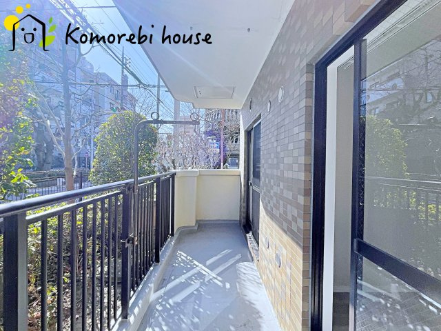 藤和シティコープ大宮桜木町のバルコニー|暖かな日差しのふりそそぐバルコニー