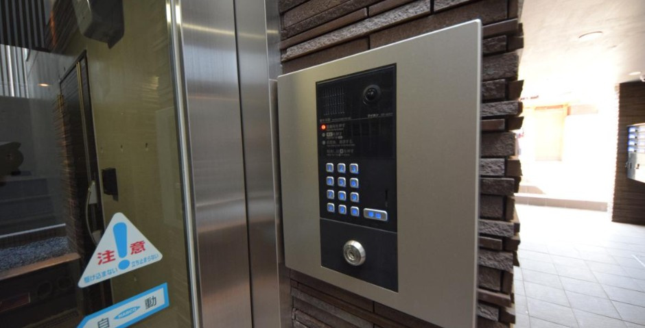 エンシス　ウエノサクラギのロビー