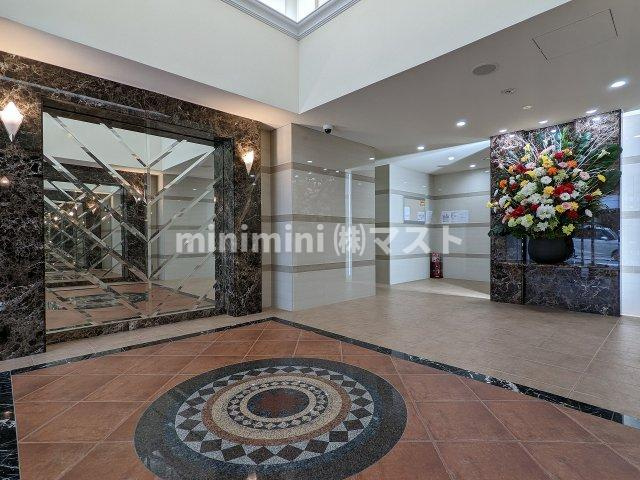 Luxe西長堀のロビー