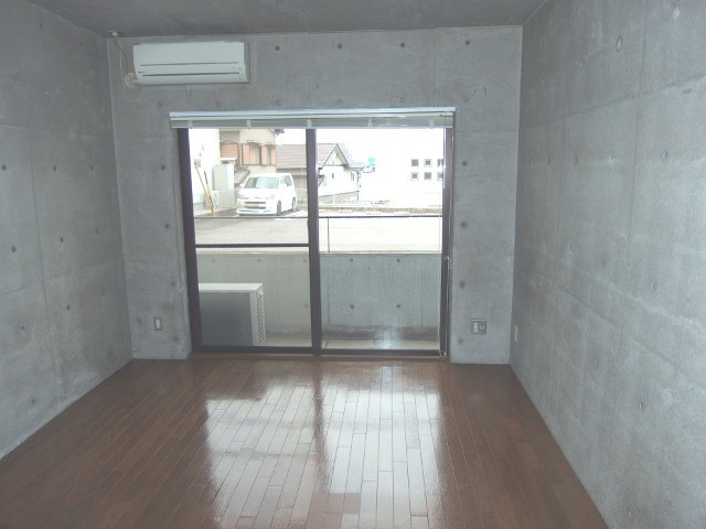 グランドビュー大池の居間・リビング