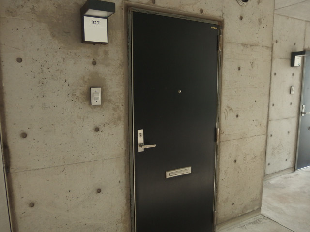 グランドビュー大池の玄関