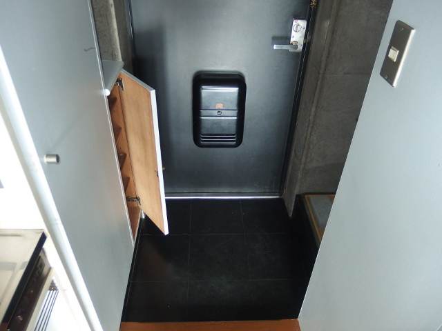 グランドビュー大池の玄関