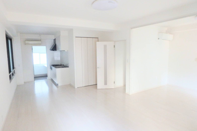 【内装】 | フォルム下山手通