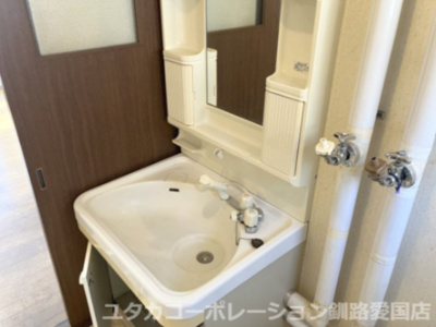 【浴室】 | 住吉2丁目79-2，83-6，1-16，1-17売家 | お風呂もリフォームしてますのでまだまだお使いいただけます◎