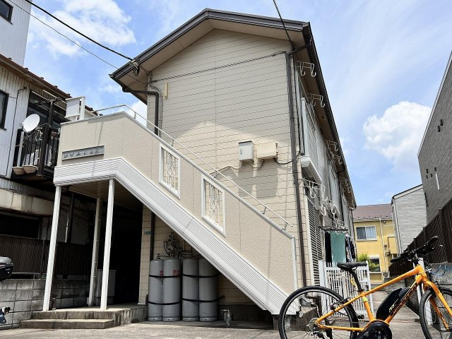 江戸川区南篠崎町１丁目のアパート
