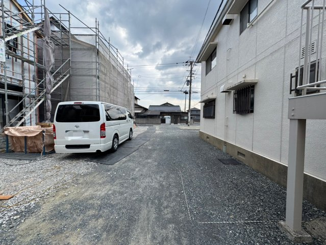 ーAdobeーアドブルー小倉南区中吉田3丁目４期　【小倉南区　新築戸建て】の前面道路含む現地写真|現地撮影　2026,3,12　ーAdobeーアドブルー小倉南区中吉田3丁目４期　【小倉南区　新築戸建て】