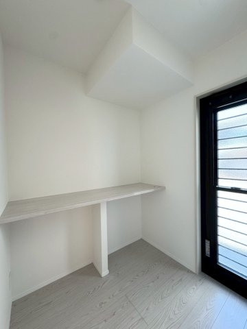 ーAdobeーアドブルー小倉南区中吉田3丁目４期　【小倉南区　新築戸建て】のランドリースペース|洗面所横にはランドリールーム完備で家事楽できます♪