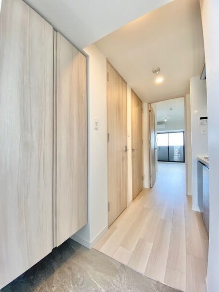 S-RESIDENCE豊国通の玄関