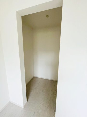 醍醐南里町１号棟の収納