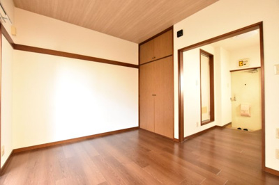 【居間・リビング】 | グランナルブル