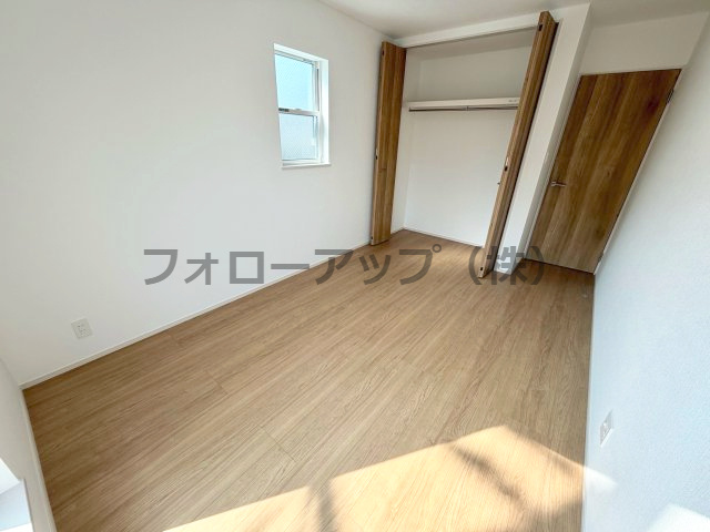 堺市中区深阪１号棟の洋室|ゆったりした洋室です