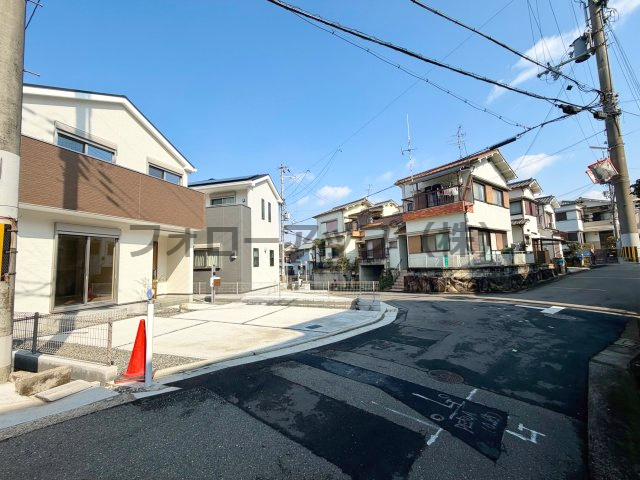 堺市中区深阪１号棟の前面道路含む現地写真|前面道路含む現地写真です