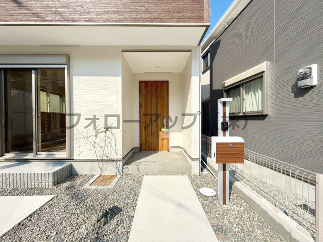 堺市中区深阪１号棟のエントランス