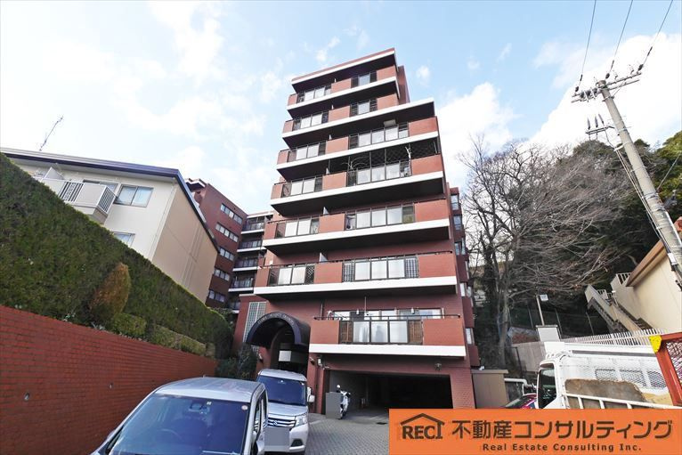 フローラハイツ岡本の外観