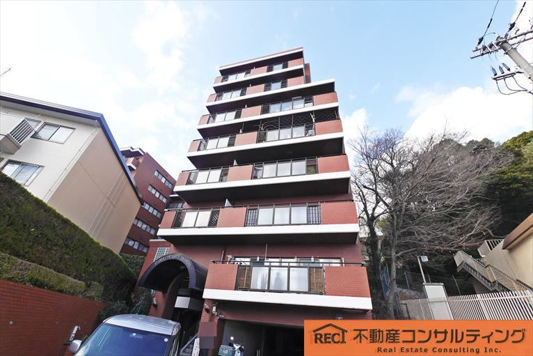 フローラハイツ岡本の外観