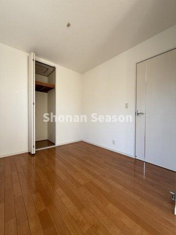 【収納】 | 季節毎の衣替えの手間を省くメイン居室には「ＷＩＣ」を完備しました♪
季節家電の収納にも一役買ってくれますよ。