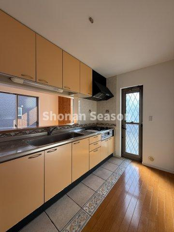 【浴室】 | 浴室乾燥機・追い焚き機能を備えた、設備充実の浴室がコチラです♪