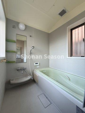 【和室】 | リビング繋がりの畳の和室は、育児・家事・客間に用途を限りません♪　
フローリングとは異なるテイストが楽しめますよ。