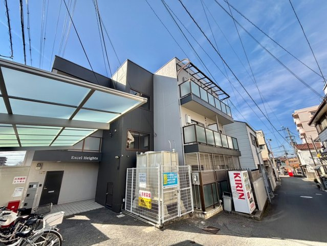 エクセルハイツの外観