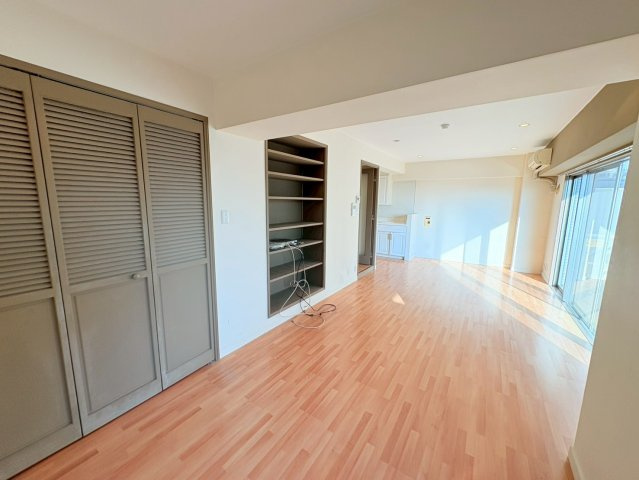 メイピース芦屋の居間・リビング