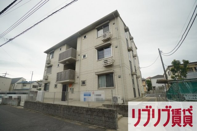 レセンテ小仲台の外観