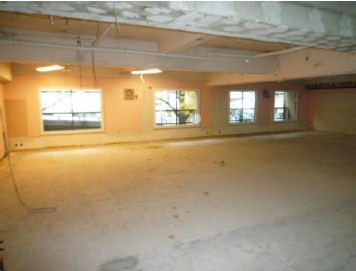 メジャーライフトヨサキの内装