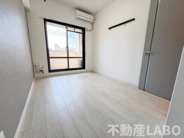 トーシン昭和町ビルのエントランス