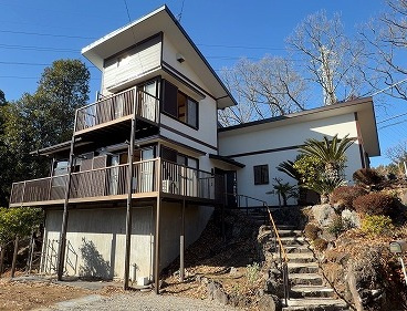 大室山の麓に建つリフォーム済の3LDK