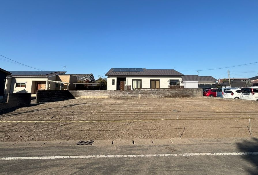 北諸県郡三股町五本松の売地の外観