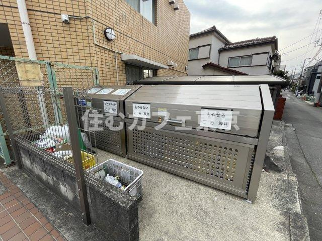 国分寺司ハイツのその他共用部分|敷地内ごみ置き場です