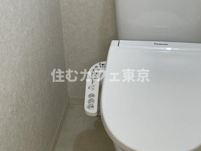 国分寺司ハイツのトイレ|温水洗浄便座です