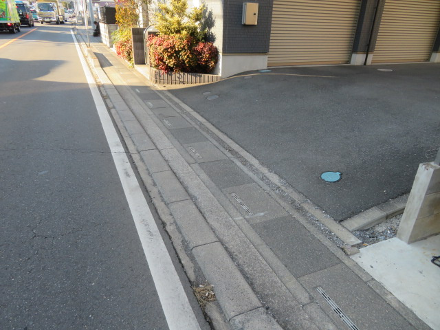 さいたま市緑区大字大門の倉庫