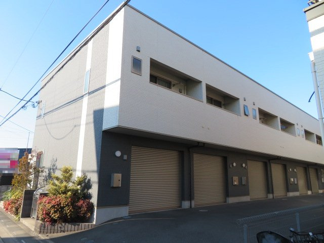 さいたま市緑区大字大門の倉庫の外観