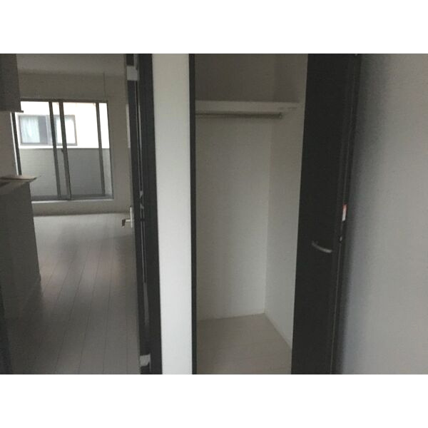 さいたま市緑区大字大門の倉庫