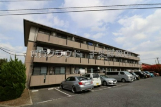 パンプキンハウスの外観|駐車場も完備しているのでファミリーの方にお勧めです！