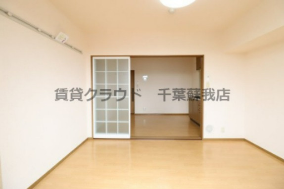 パンプキンハウスの居間・リビング|日当たりがいいお部屋は気持ちいいですね！