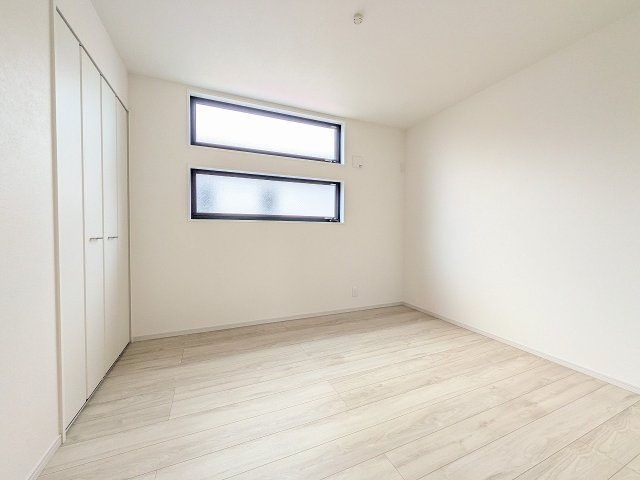 八王子市　元横山町　新築一戸建て　３期の洋室|～2階5.2帖の洋室です～