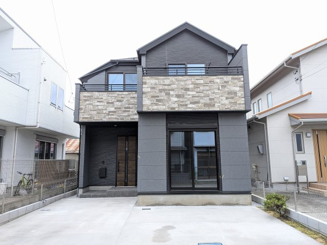 八王子市　元横山町　新築一戸建て　３期の外観|～八王子駅徒歩15分　並列2台駐車可能　小学校・スーパー・コンビニ徒歩10分圏内～