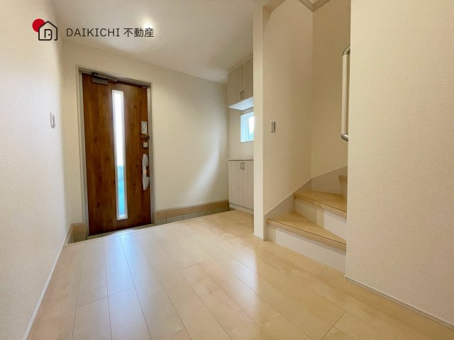 【玄関】 | Livele Fine　加須市富士見町　新築戸建　全1棟　1号棟