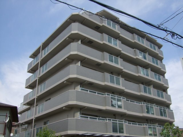 エーベル塚口の外観