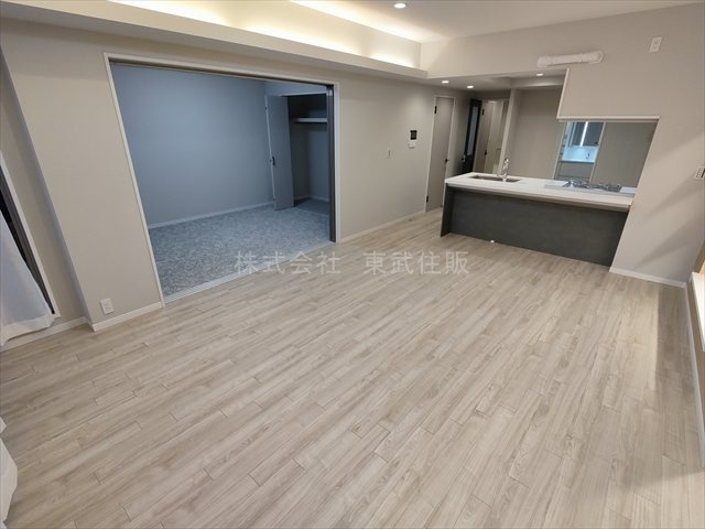 【居間・リビング】の画像