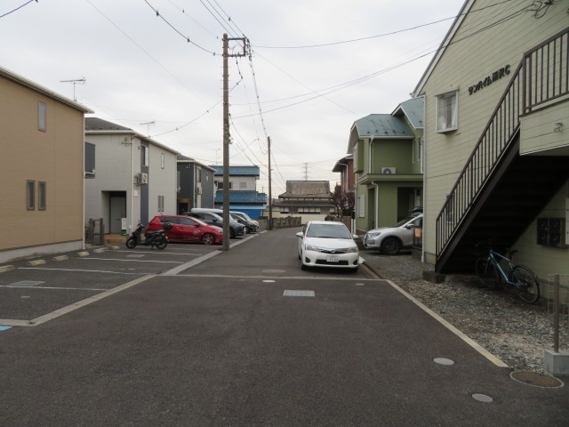 所沢市大字上安松の倉庫