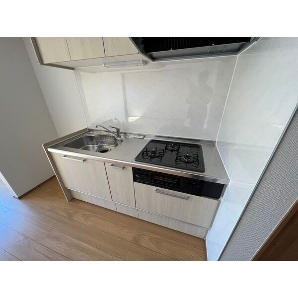 所沢市大字上安松の倉庫