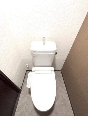 【トイレ】 | 香枦園スカイハイツ | トイレには快適な温水洗浄便座付き