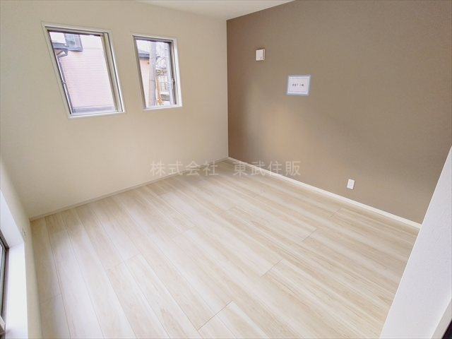 【寝室】 | 志木市柏町２期　全２棟　2号棟 | 洋室7.0帖、ゆとりの広さです