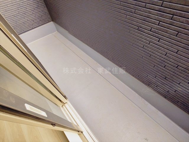 【バルコニー】 | 志木市柏町２期　全２棟　2号棟 | 暖かな日差しのふりそそぐバルコニー