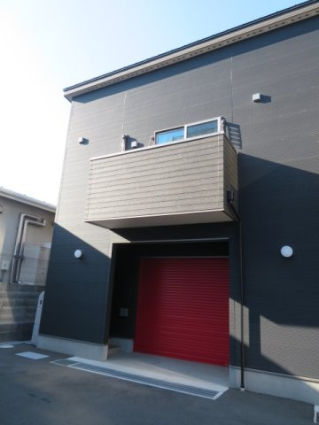 さいたま市緑区美園４丁目の倉庫