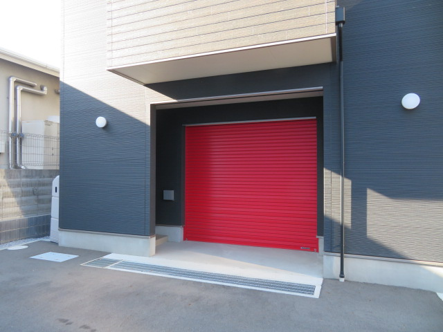 さいたま市緑区美園４丁目の倉庫