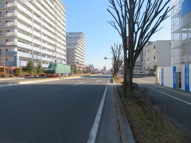 さいたま市緑区美園４丁目の倉庫